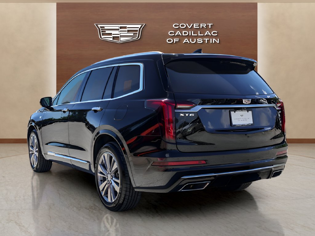 Certified 2025 Cadillac XT6 Premium Luxury FWD image 3