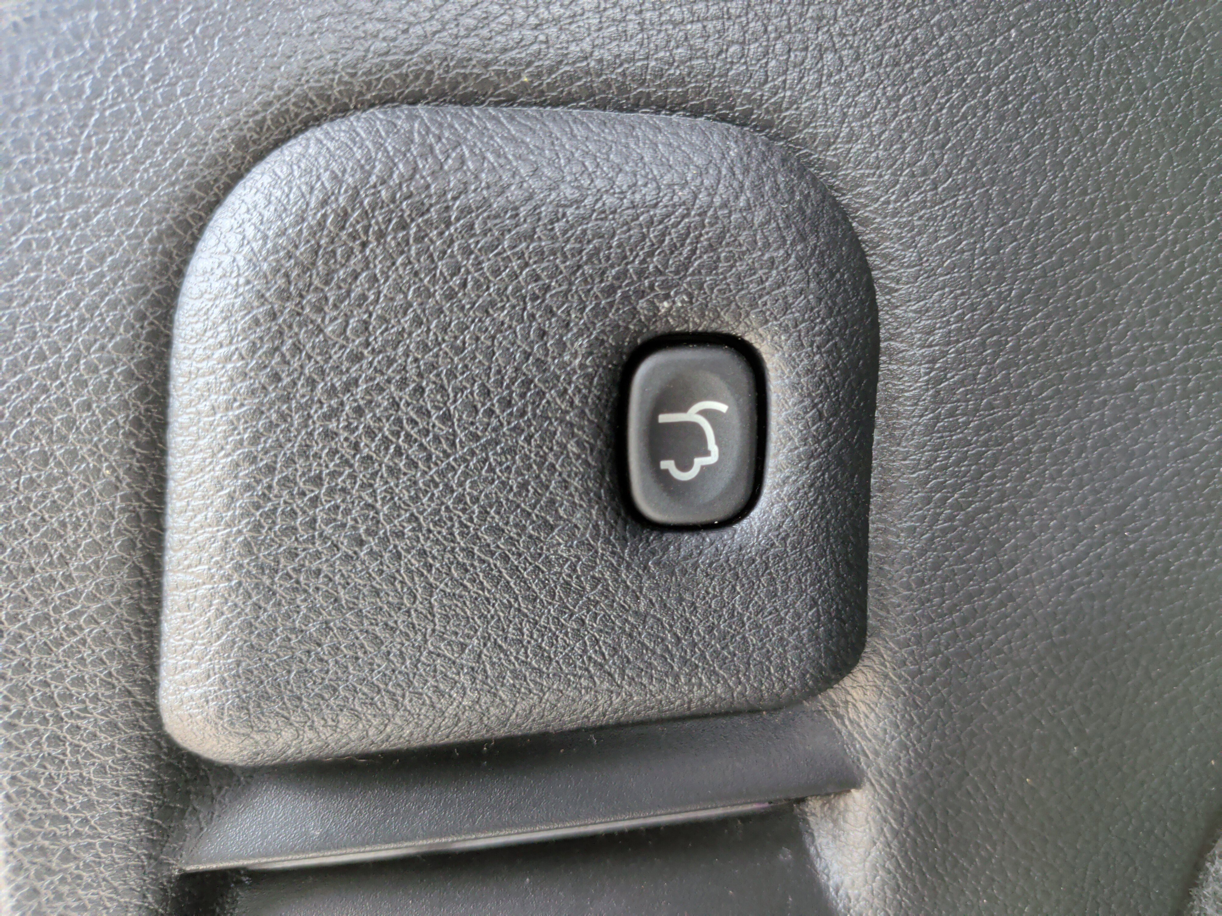 Used 2019 Jeep Grand Cherokee Trailhawk w/ Trailhawk Luxury Group image 36