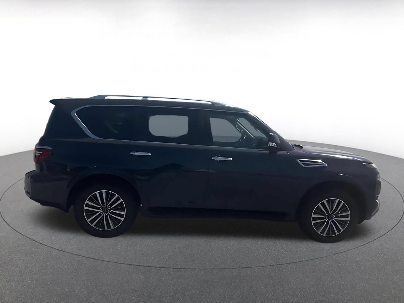 Used 2024 Nissan Armada SL AWD/4WD image 15