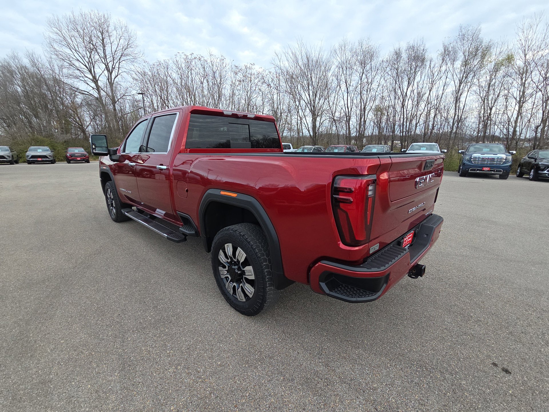 Used 2024 GMC Sierra 2500 Denali w/ Denali Reserve Package image 6