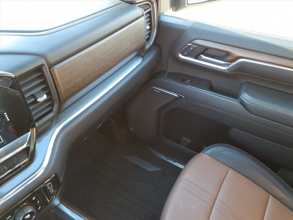 Used 2025 Chevrolet Silverado 2500 High Country w/ Z71 Off-Road Package image 30