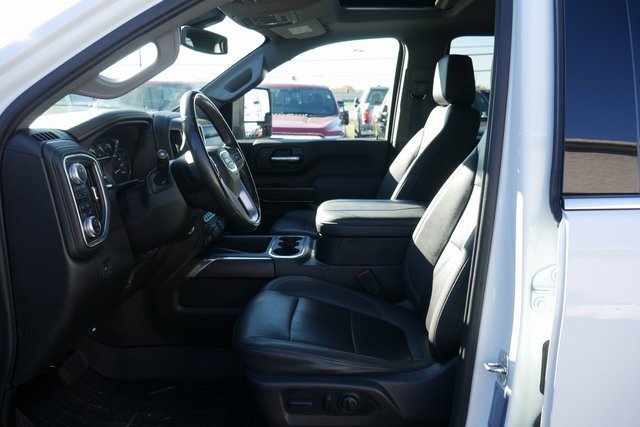Used 2023 GMC Sierra 3500 SLT w/ SLT Premium Package image 2