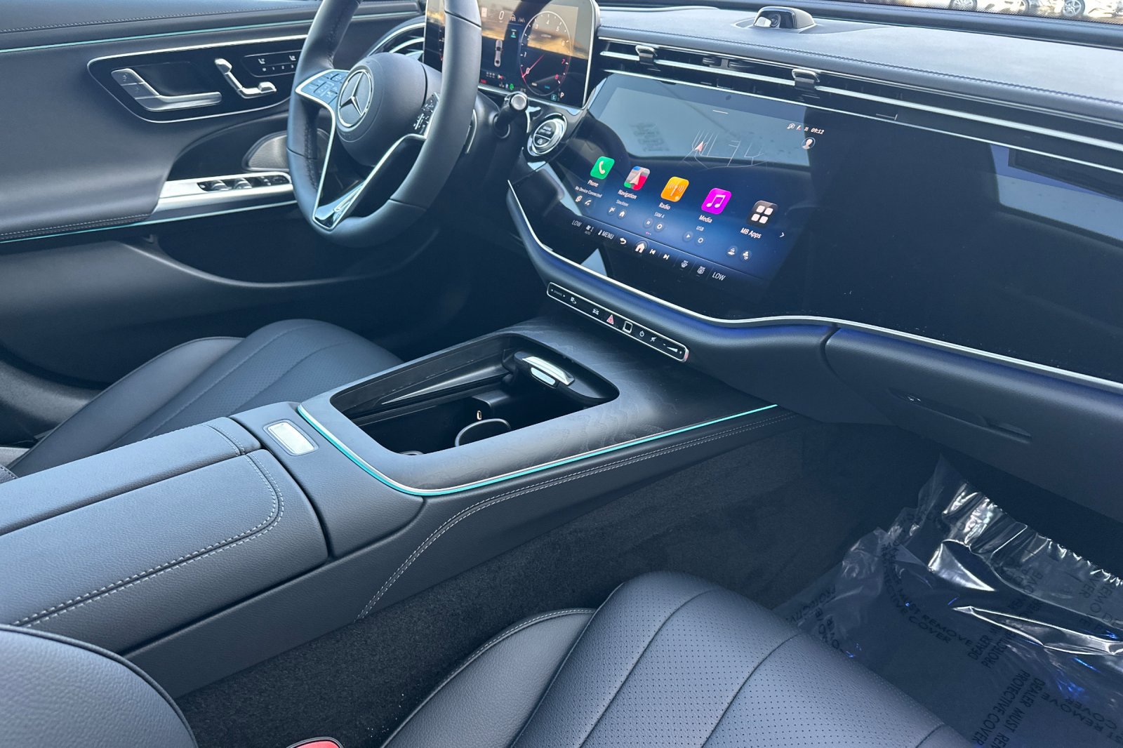 New 2026 Mercedes-Benz E 350 4MATIC Sedan image 15