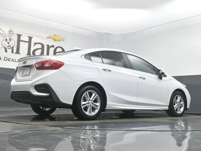 Used 2017 Chevrolet Cruze LT w/ Sun And Sound Package image 29