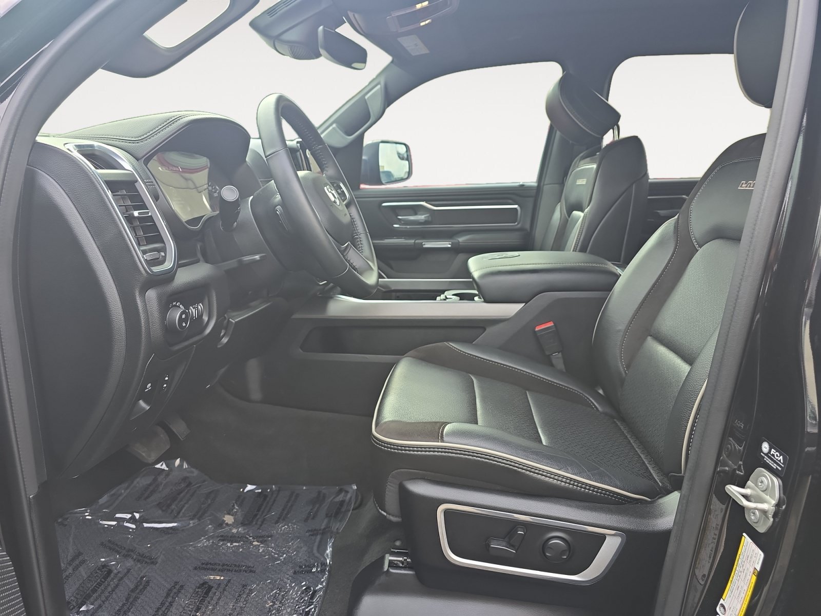 Certified 2024 RAM 1500 Laramie AWD/4WD image 23