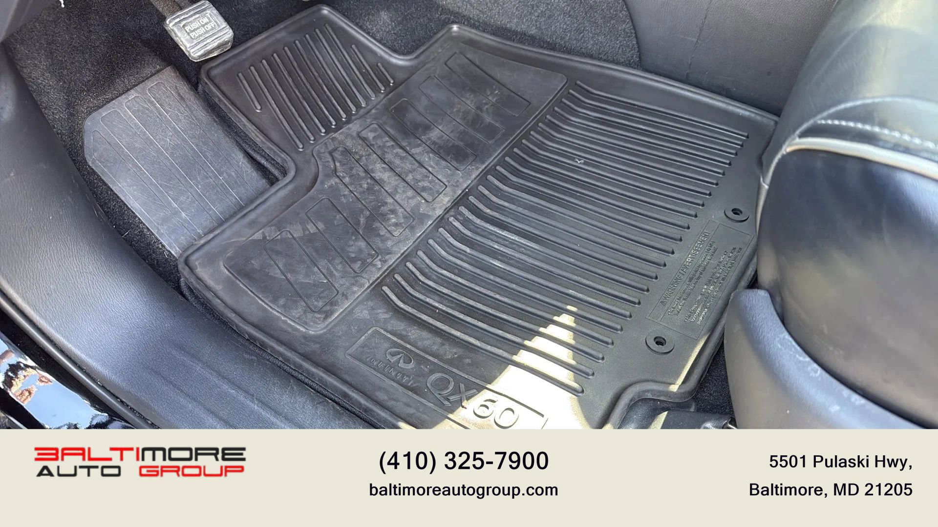 Used 2019 INFINITI QX60 Luxe w/ Essential Package image 14