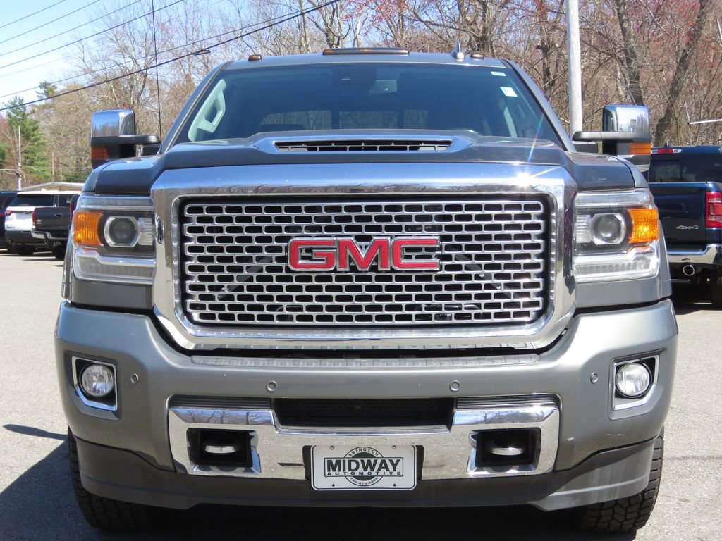 Used 2017 GMC Sierra 3500 Denali w/ Duramax Plus Package AWD/4WD image 2