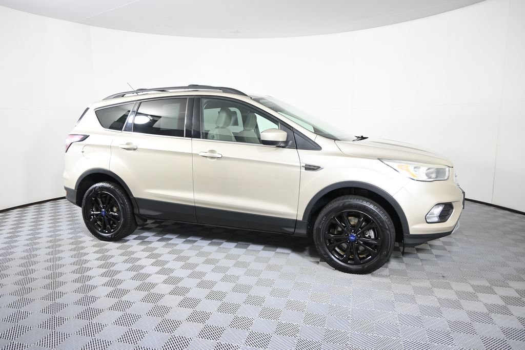 Used 2018 Ford Escape SE AWD/4WD image 8