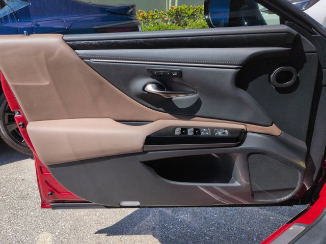 Certified 2023 Lexus ES 350 w/ Premium Package FWD image 32