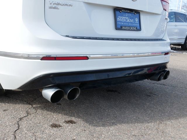 Used 2020 Volkswagen Tiguan SEL Premium R-Line w/ 3rd Row Seat Package image 38