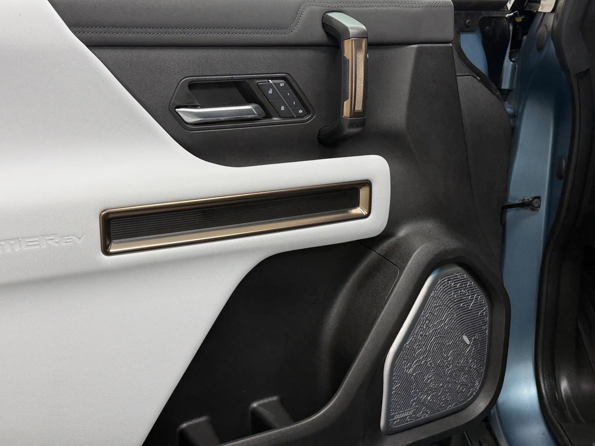 Used 2024 GMC Hummer EV 3X w/ Omega Edition image 20