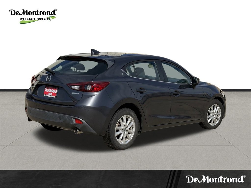 Used 2016 MAZDA MAZDA3 i Touring w/ Popular Equipment Package image 3