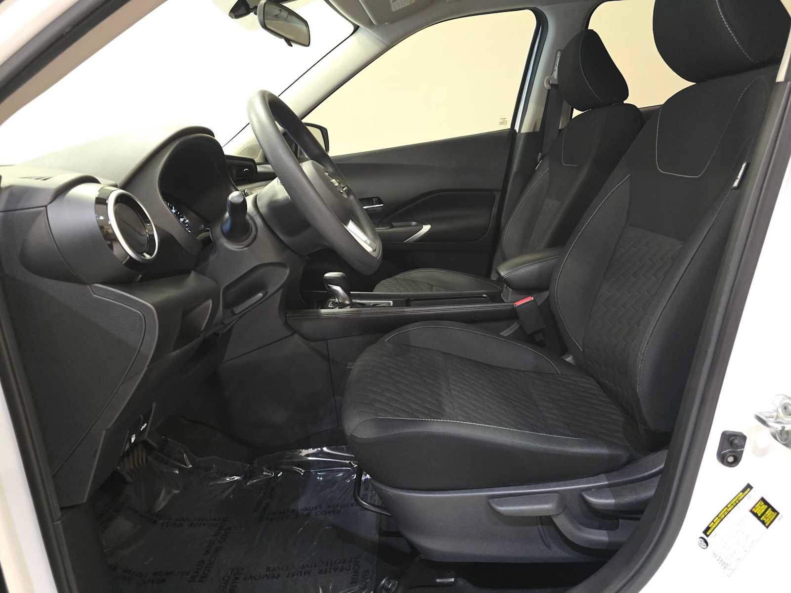 Used 2021 Nissan Kicks SV w/ Exterior Package FWD image 20