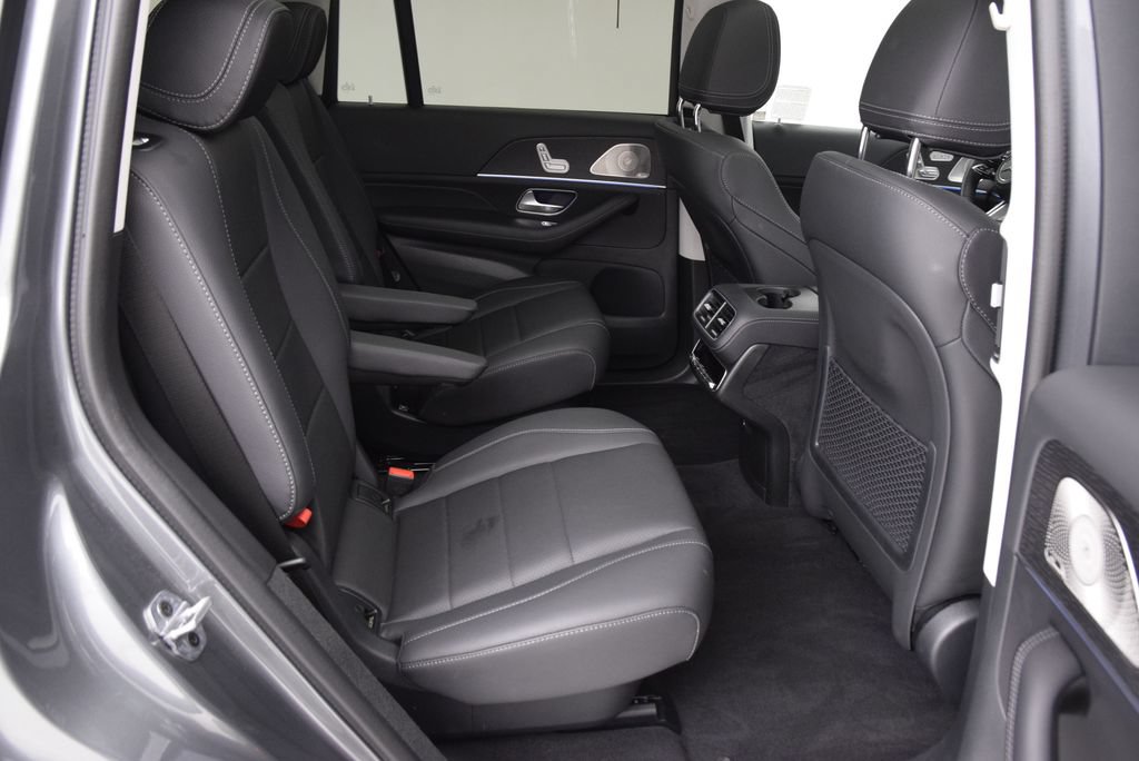 Used 2026 Mercedes-Benz GLS 450 4MATIC image 19
