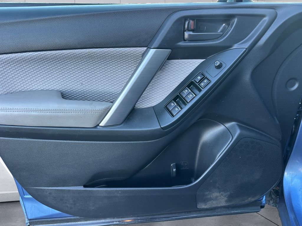 Used 2018 Subaru Forester 2.5i Premium image 12