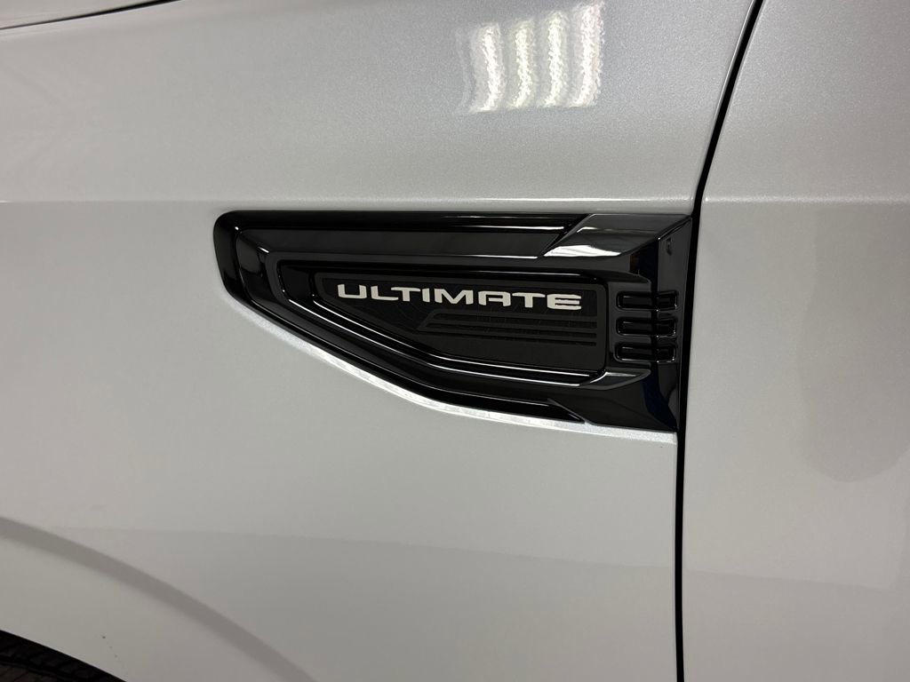 New 2026 GMC Yukon XL Denali Ultimate w/ LPO, Floor Liner Package image 13