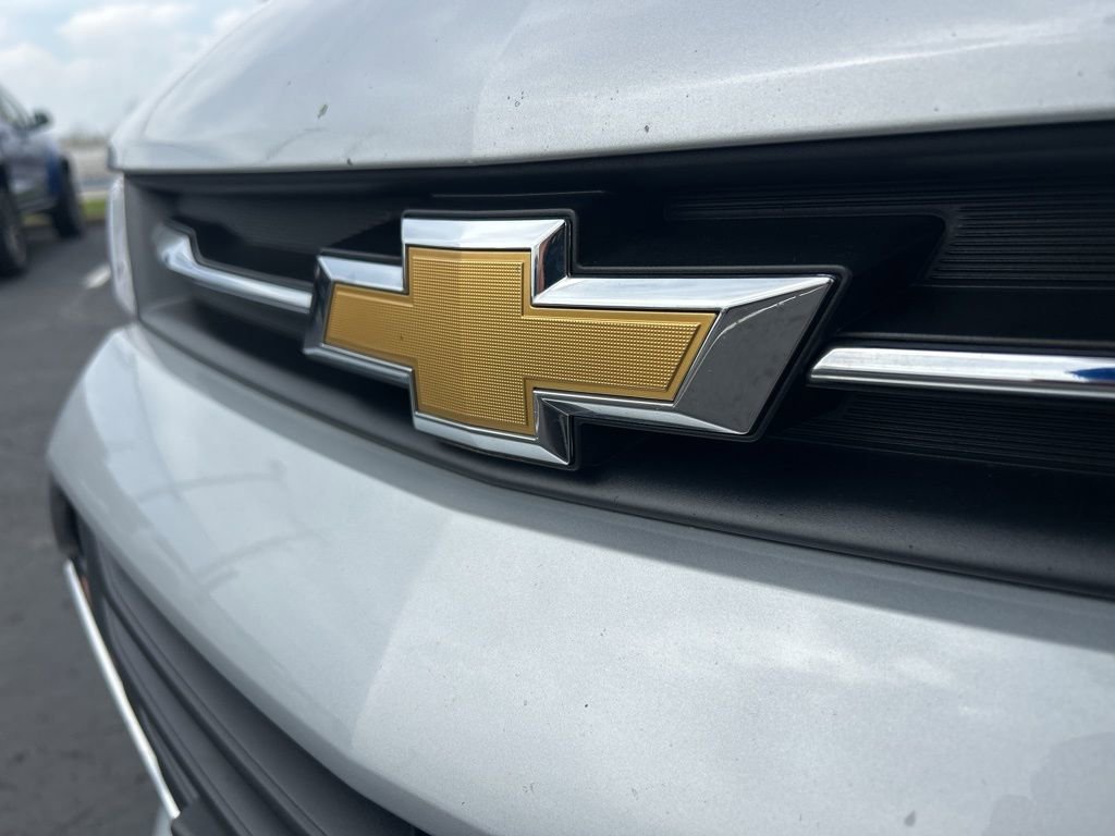 Used 2022 Chevrolet Trax LS w/ Tint and Cruise Package image 10