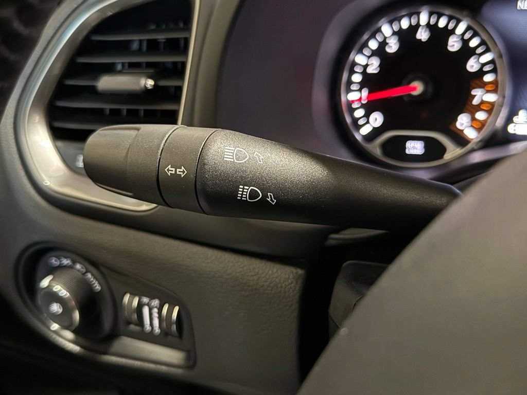 Certified 2022 Jeep Renegade Limited AWD/4WD image 19