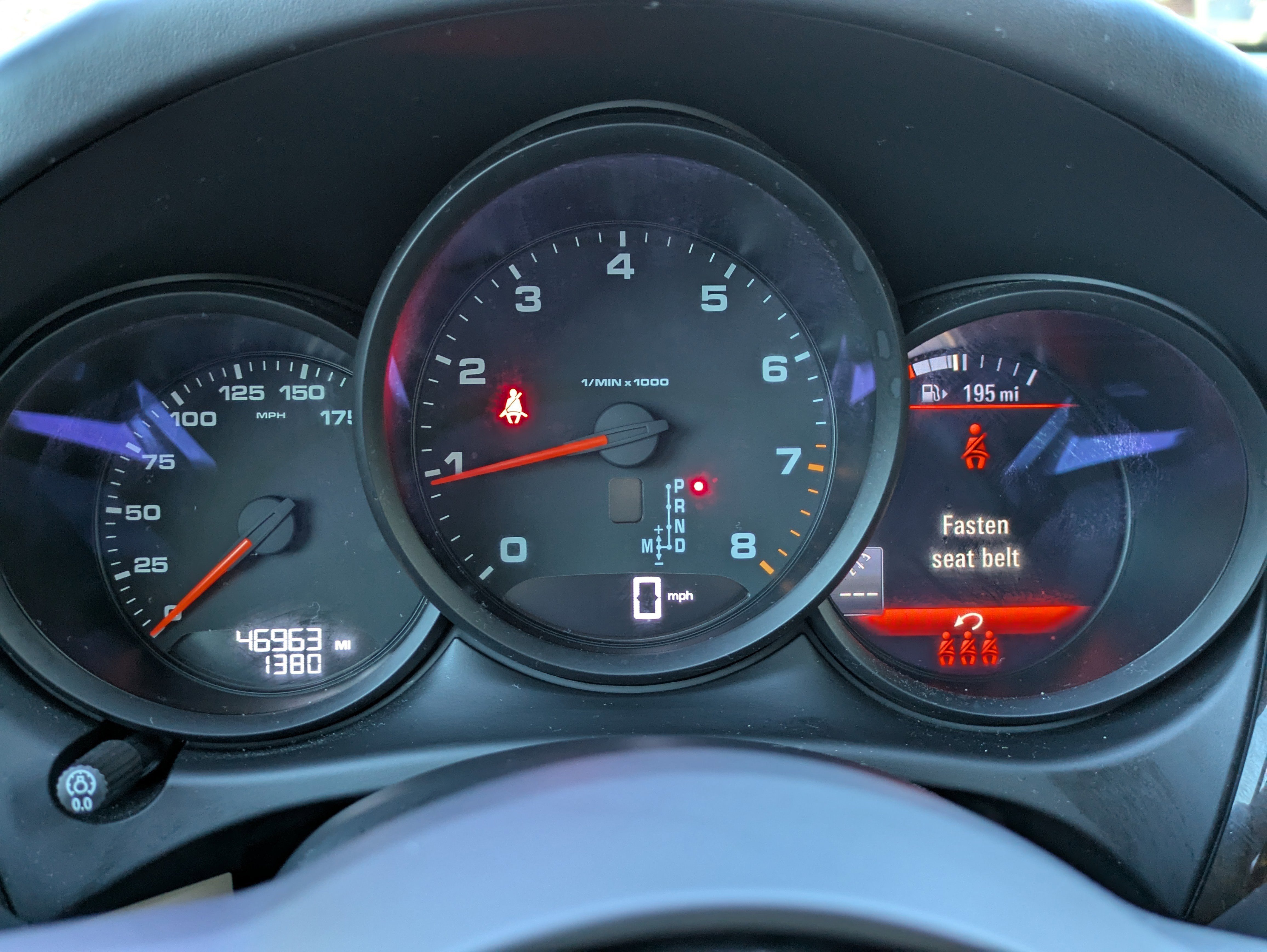 Used 2021 Porsche Macan image 37