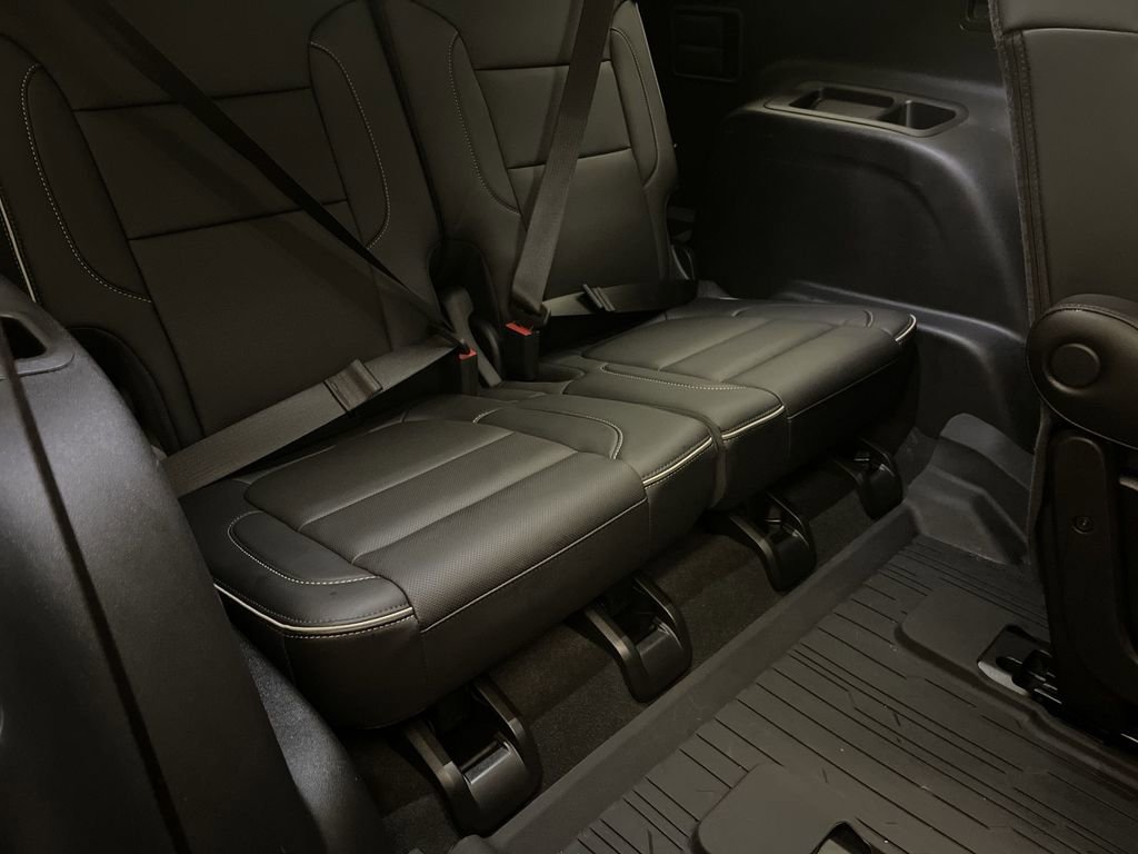 Used 2023 GMC Acadia Denali w/ Denali Ultimate Package image 32