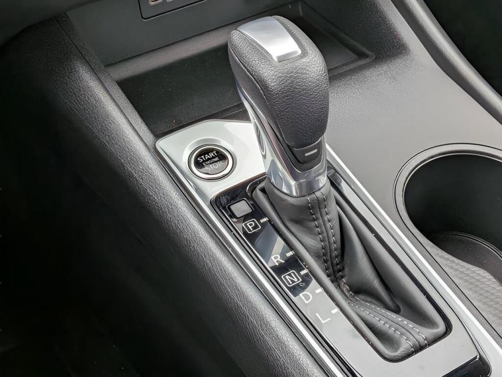 Certified 2025 Nissan Altima 2.5 S FWD image 20