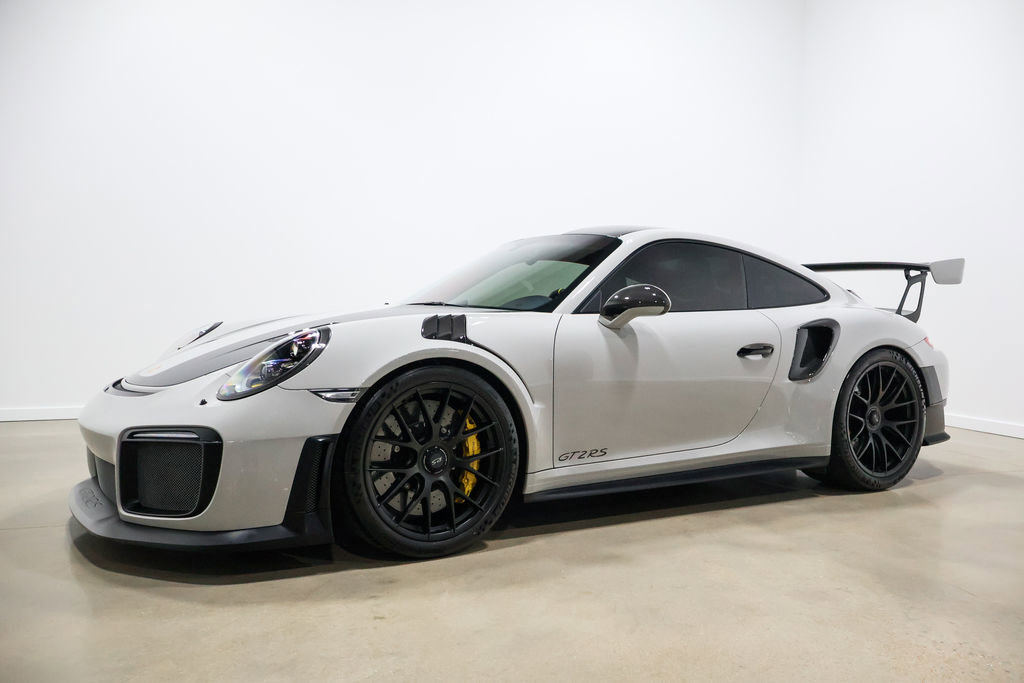 Used 2018 Porsche 911 GT2 RS w/ Weissach Package RWD image 11