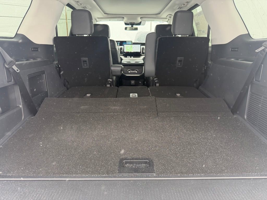 New 2026 Ford Expedition Active AWD/4WD image 9
