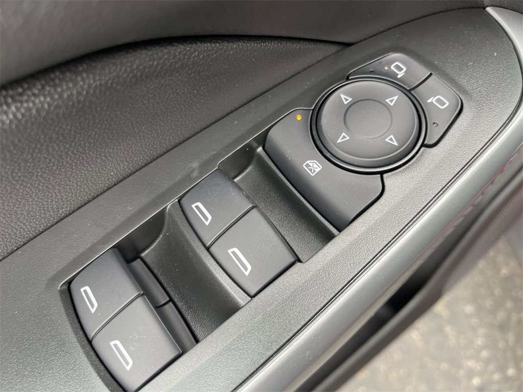 New 2026 Chevrolet Trax RS image 13