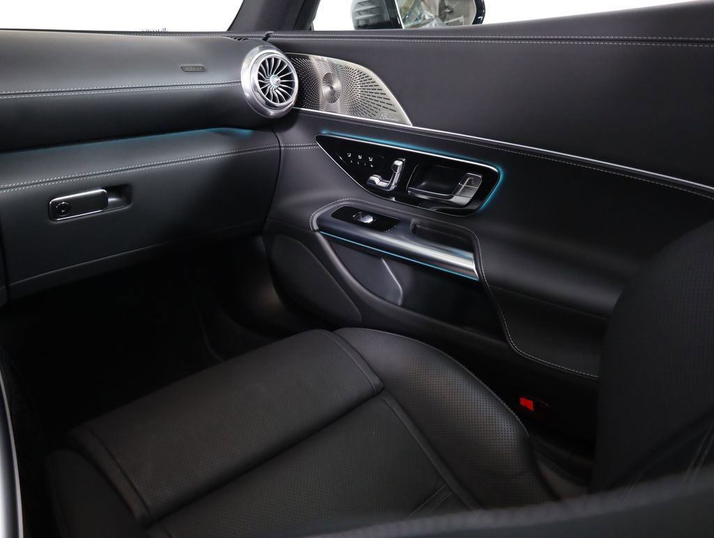 Used 2024 Mercedes-Benz SL 43 AMG image 33