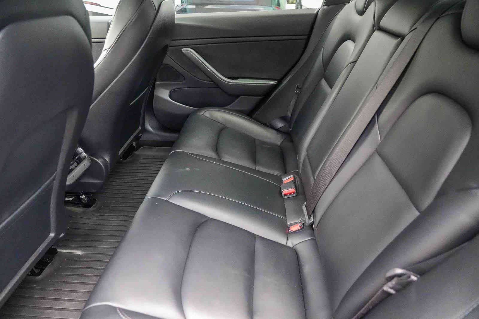 Used 2020 Tesla Model 3 Long Range AWD/4WD image 18