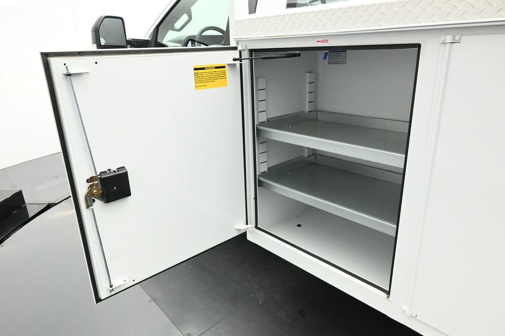 New 2026 Ford F350 XL w/ XL Chrome Package RWD image 16