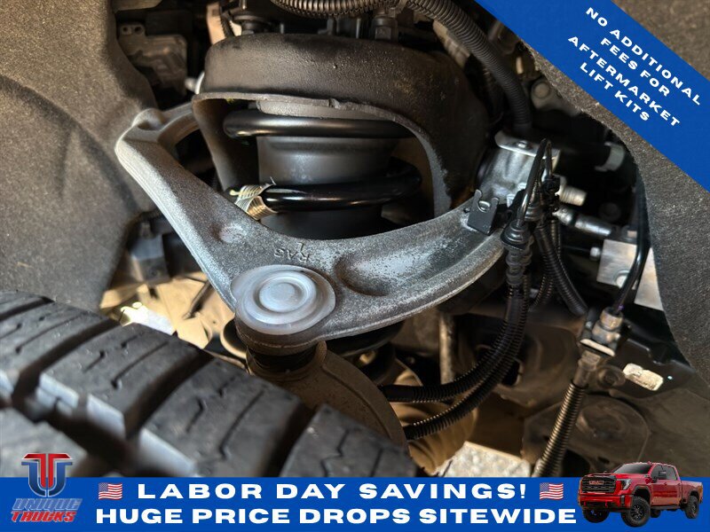 Used 2021 GMC Sierra 1500 AT4 w/ AT4 Value Package AWD/4WD image 13