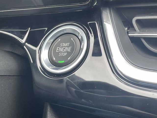 New 2026 Chevrolet Trax RS w/ Sunroof Package FWD image 18
