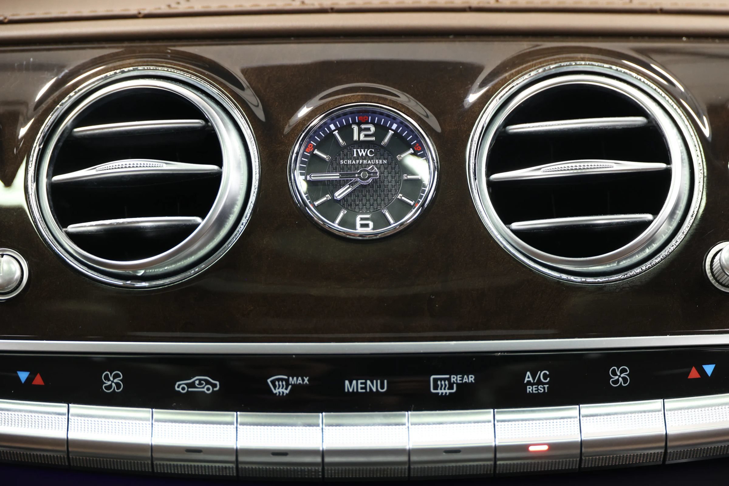 Used 2016 Mercedes-Benz Maybach S 600 image 39