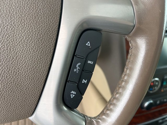 Used 2009 Chevrolet Suburban LTZ image 20