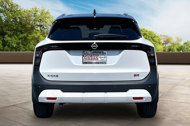 New 2026 Nissan Kicks SR FWD image 4