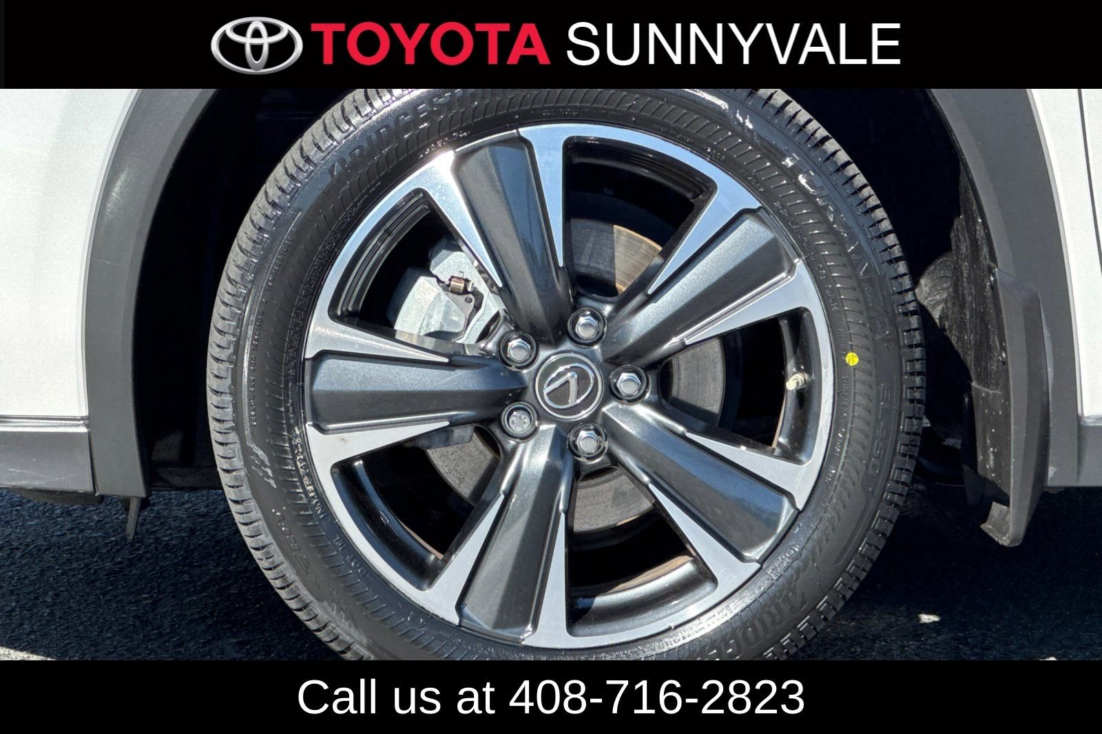 Used 2023 Lexus UX 250h FWD w/ Accessory Package (A2) image 12