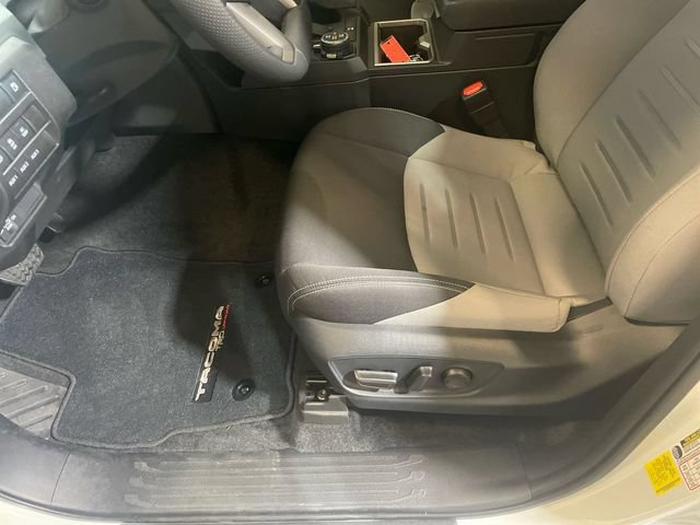 Certified 2025 Toyota Tacoma TRD Off-Road w/ TRD Off Road Upgrade Package AWD/4WD image 14