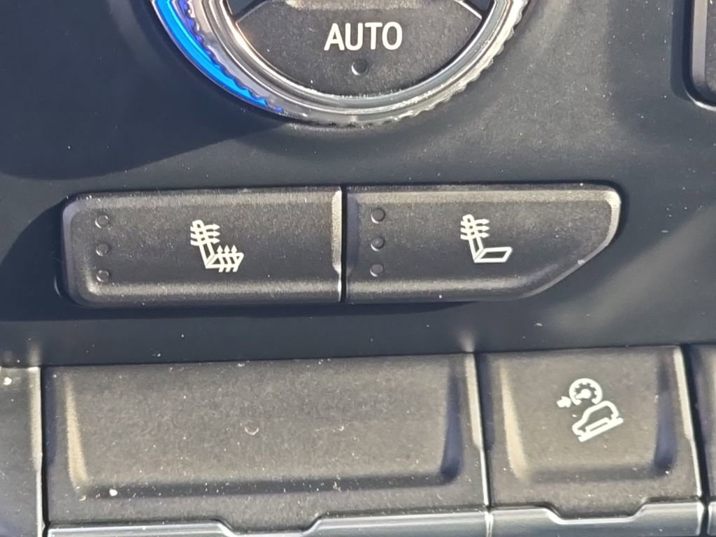 Used 2022 GMC Sierra 2500 SLE w/ SLE Value Package; image 17