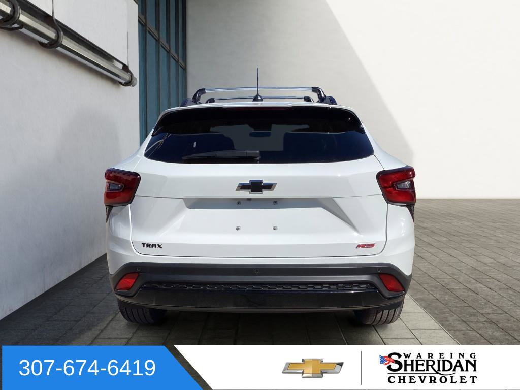 New 2026 Chevrolet Trax RS w/ Sunroof Package image 4