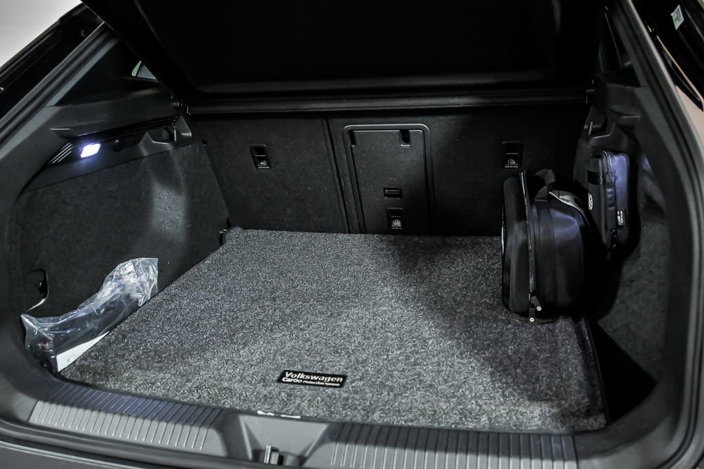 Certified 2023 Volkswagen ID.4 Pro S image 9