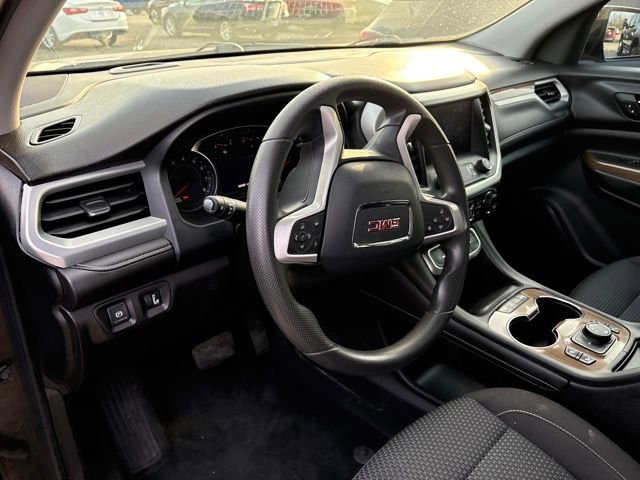 Used 2021 GMC Acadia SLE w/ Elevation Edition image 8