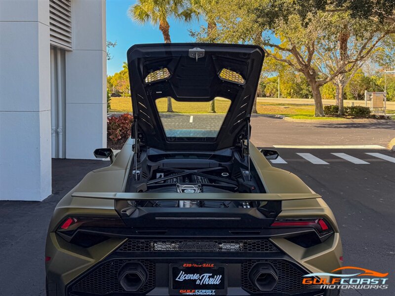 Used 2023 Lamborghini Huracan Tecnica RWD image 39