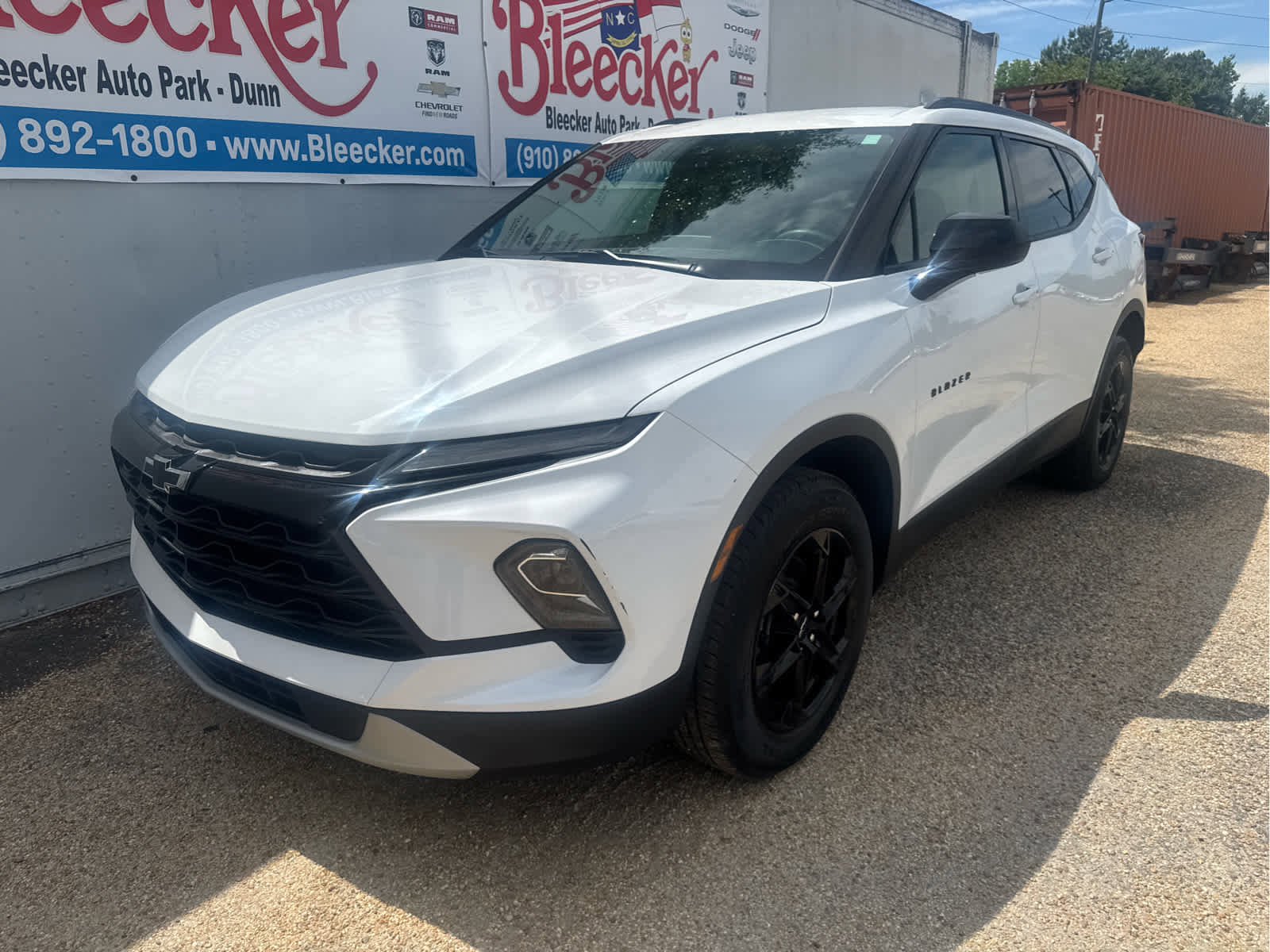 Used 2024 Chevrolet Blazer LT w/ Convenience Package FWD image 6