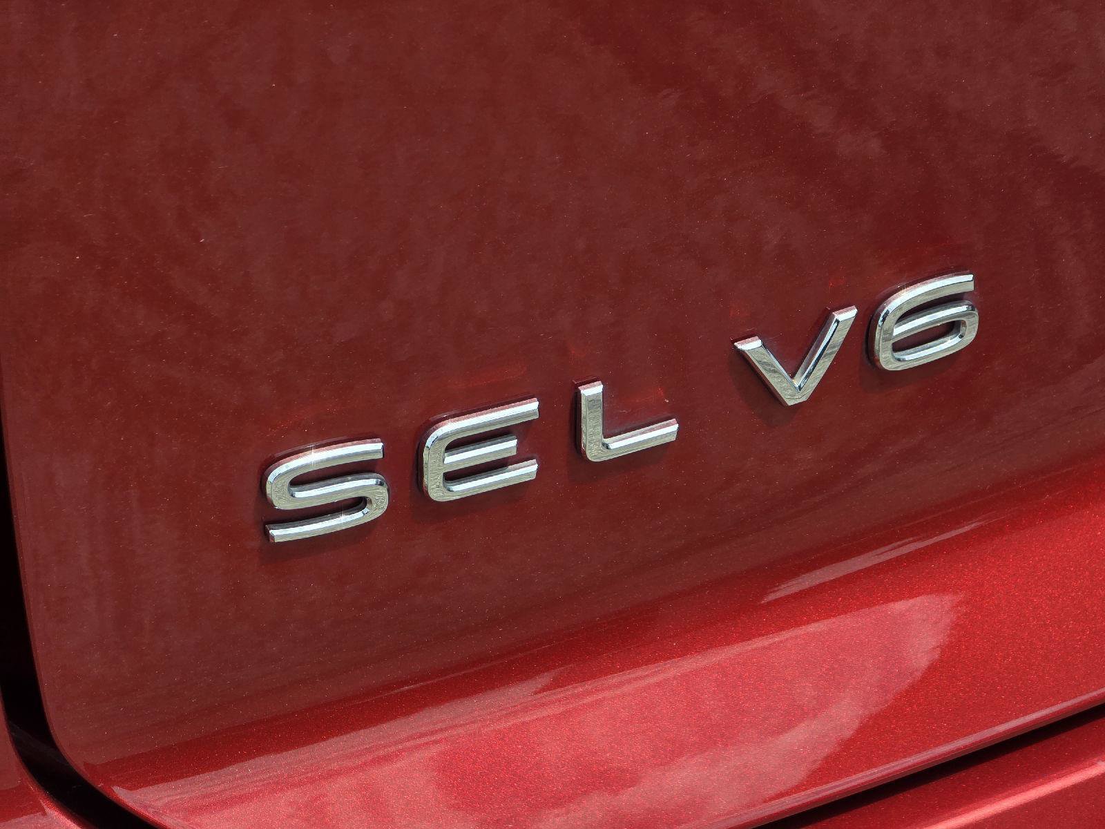 Used 2020 Volkswagen Atlas Cross Sport SEL image 43