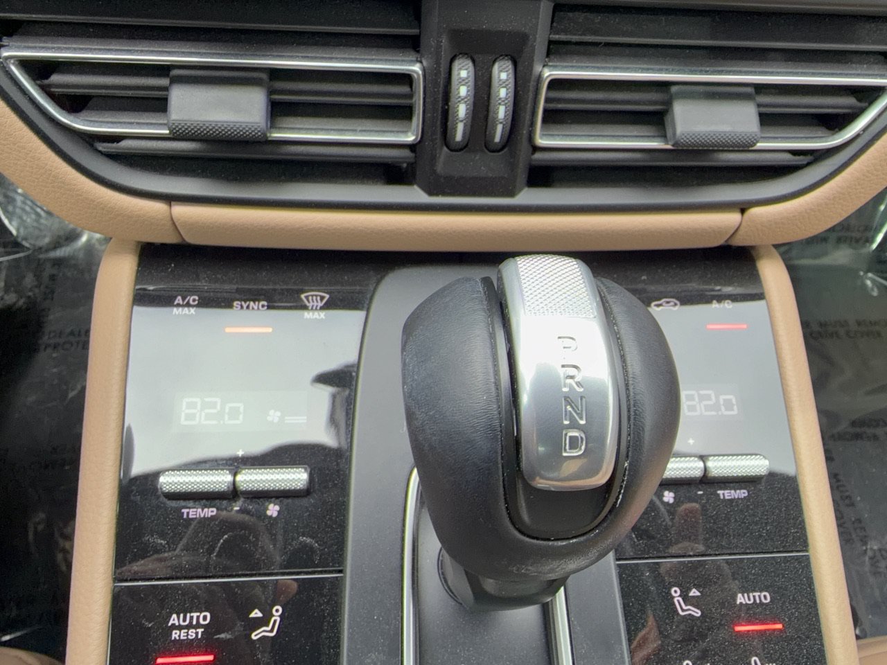 Certified 2023 Porsche Macan S AWD/4WD image 22