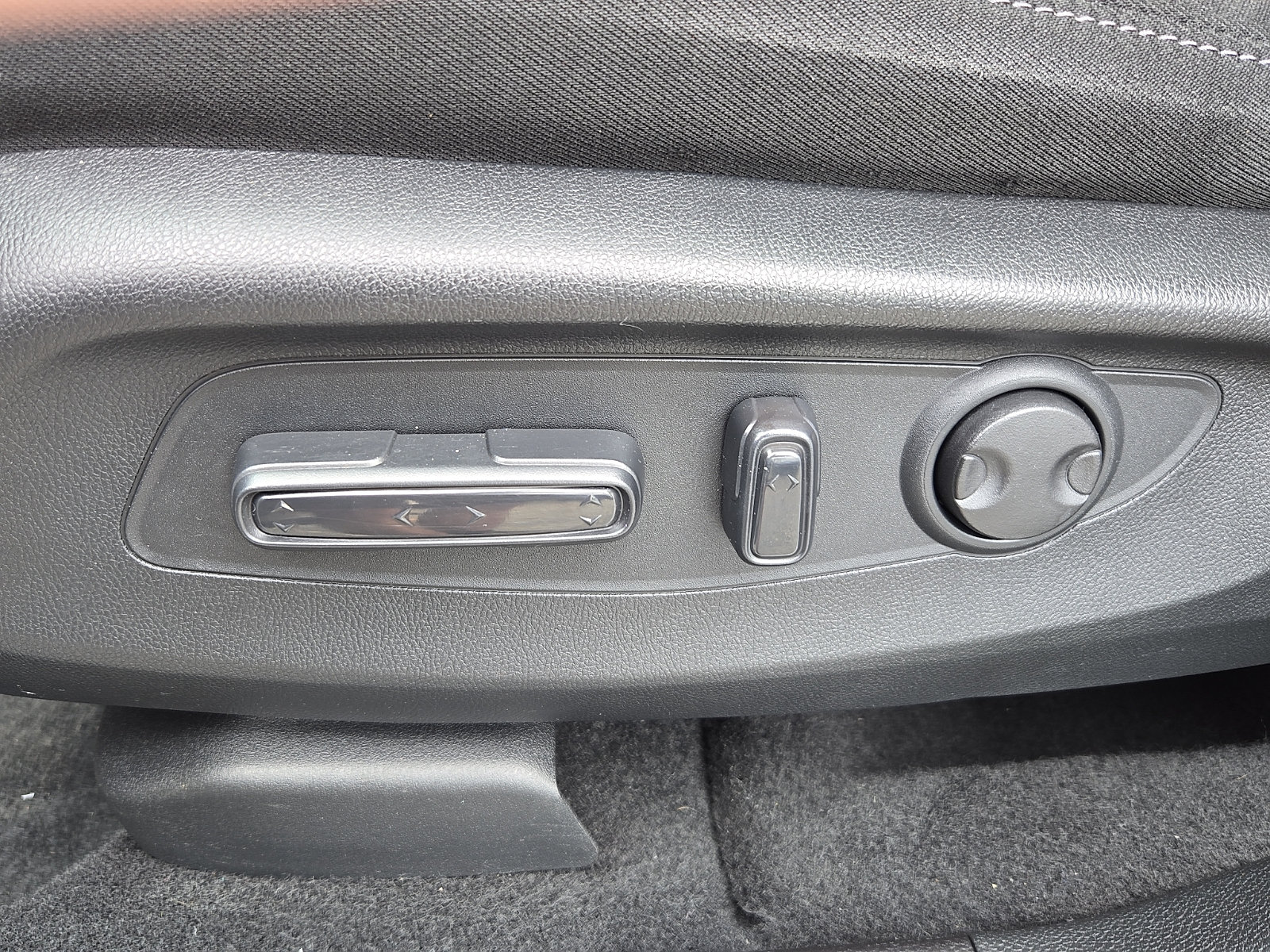 Certified 2024 Honda CR-V EX image 28