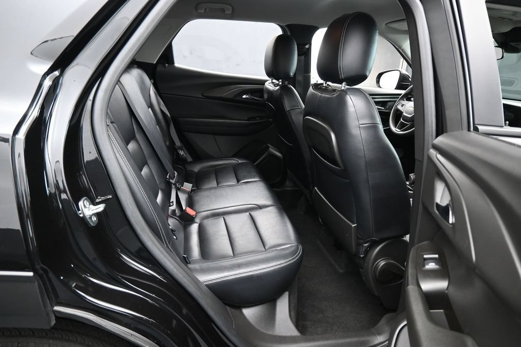 Used 2024 Chevrolet TrailBlazer LT w/ Driver Confidence Package FWD image 33