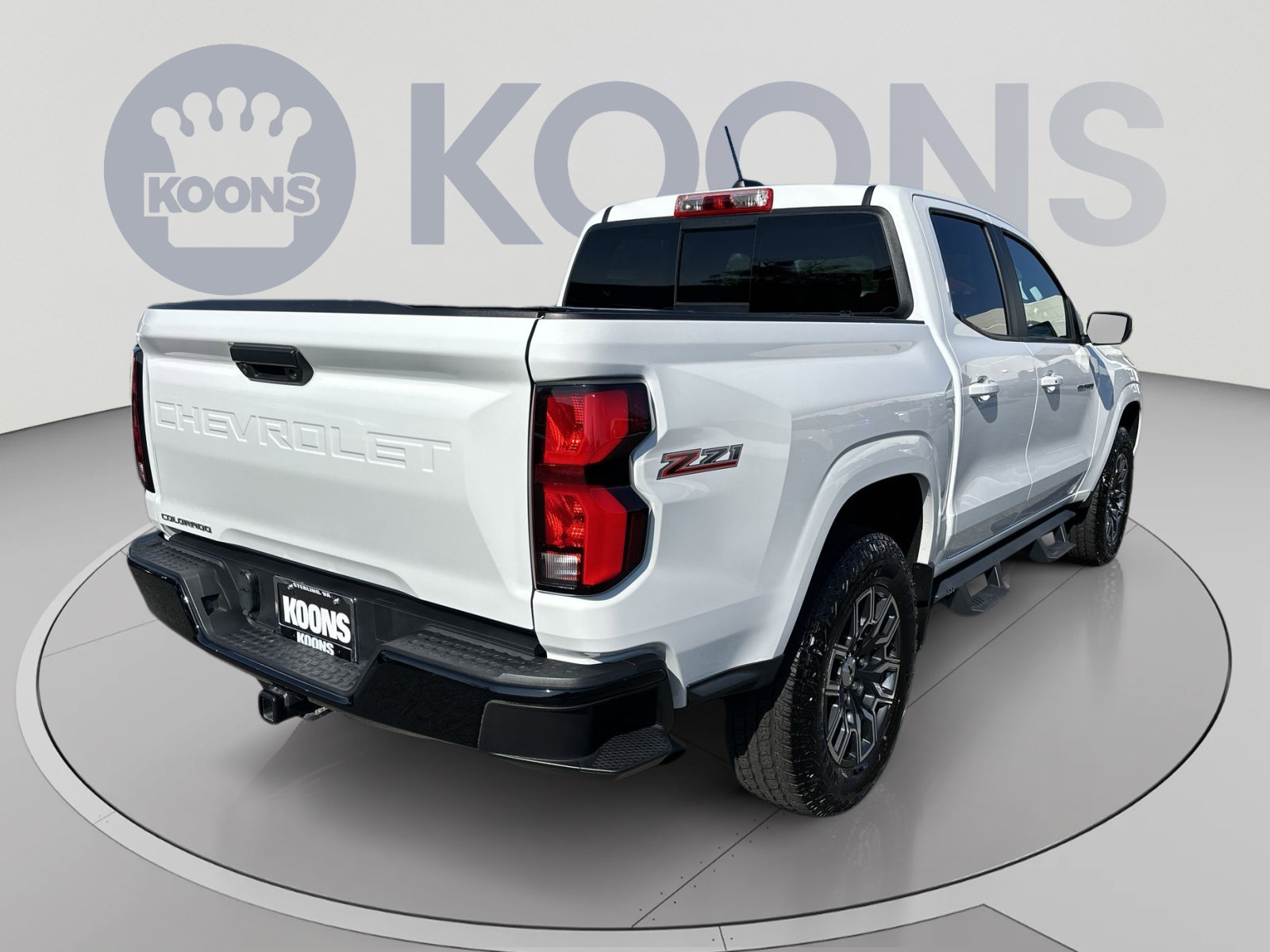 Used 2024 Chevrolet Colorado Z71 w/ Z71 Convenience Package 2 AWD/4WD image 11
