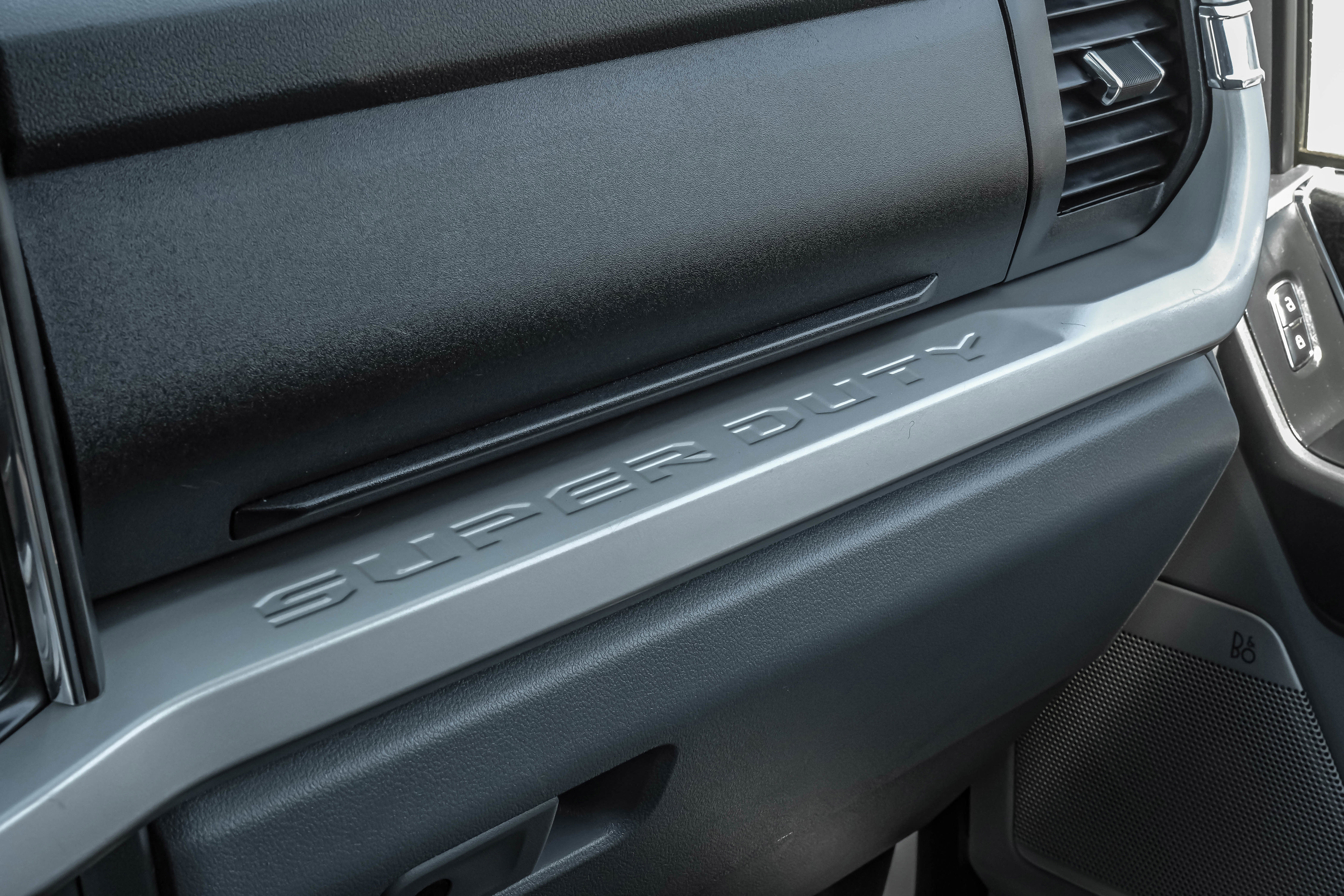 Used 2023 Ford F250 XLT w/ XLT Premium Package image 36